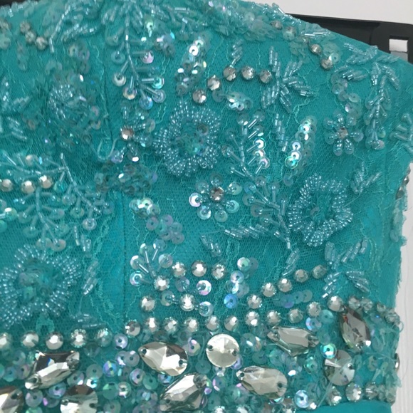 Sherri Hill prom dress - Picture 3 of 5